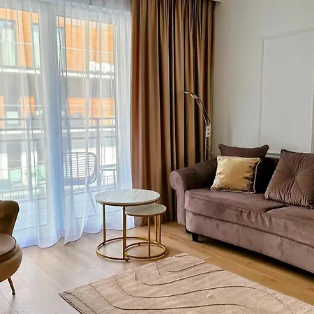 No9 Double Rest Apartment